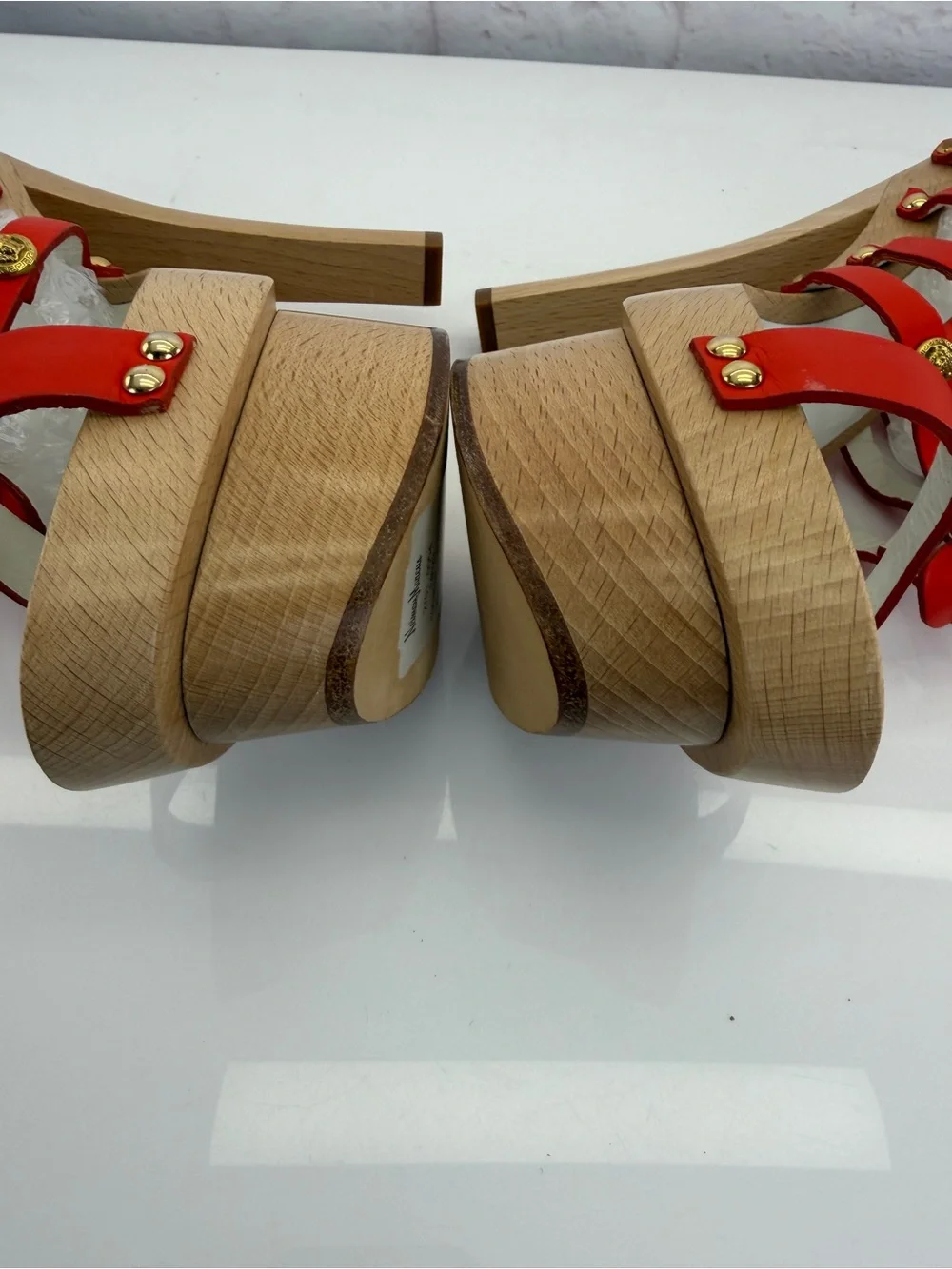 Versace ORANGE / GOLD VERSACE WOMEN STUDDED PLATFORM SLINGBACK SANDAL SZ 39